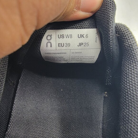 On Cloud 5 Womens 8 Black Shoes Athletic Outdoors Walking Lightweight Running - Picture 7 of 14